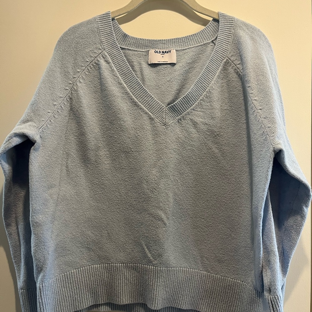Old Navy Women's Soft Blue V-Neck Sweater